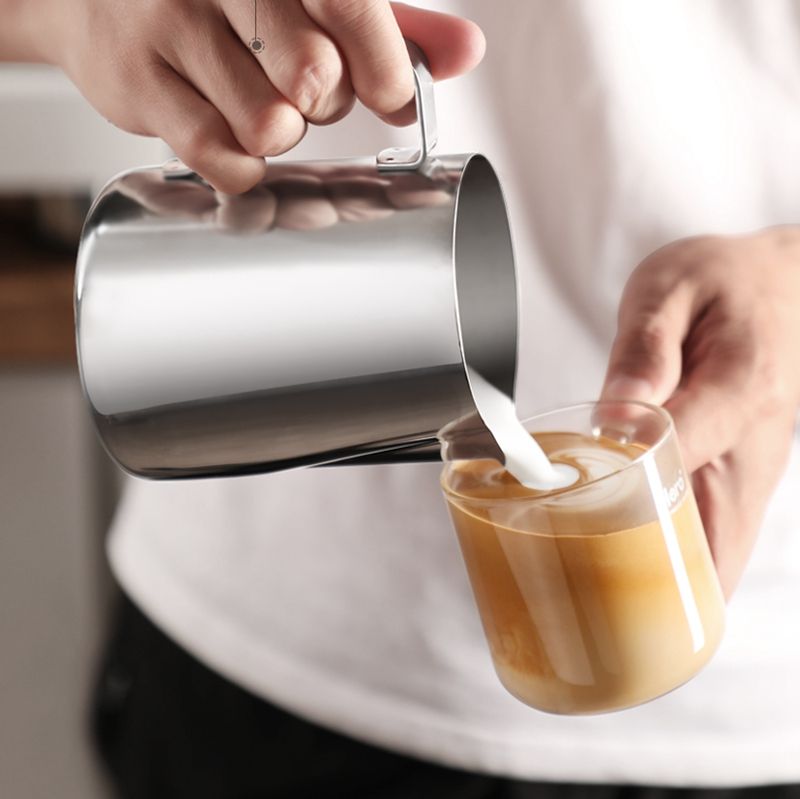 Milk Frothing Pitcher with Measurement